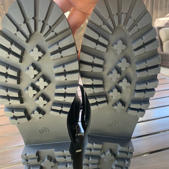 A New Day Zip up Boots Sz 8.5 (tried on never used) - Picture 4 of 5